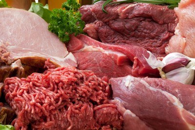 6932338-fresh-raw-meat-background-with-smoked-pork-chops-beef-meat-turkey-and-ground-beef.jpg (39.02 Kb)