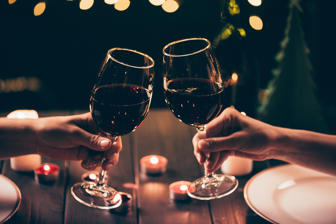 як правильно пити вино: топ-7 правил