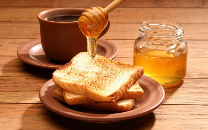 food_differring_meal_tea__toast_with_honey_031355_.jpg (.36 Kb)