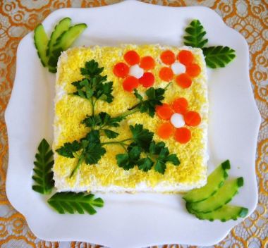 салат квіткова фантазія з куркою та апельсинами