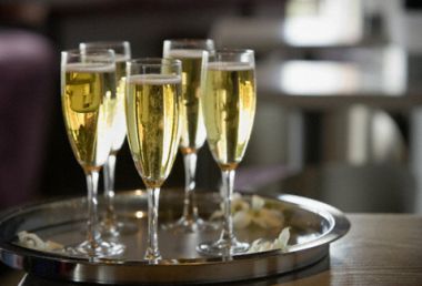 домашнє шампанське «новий рік на порозі»
