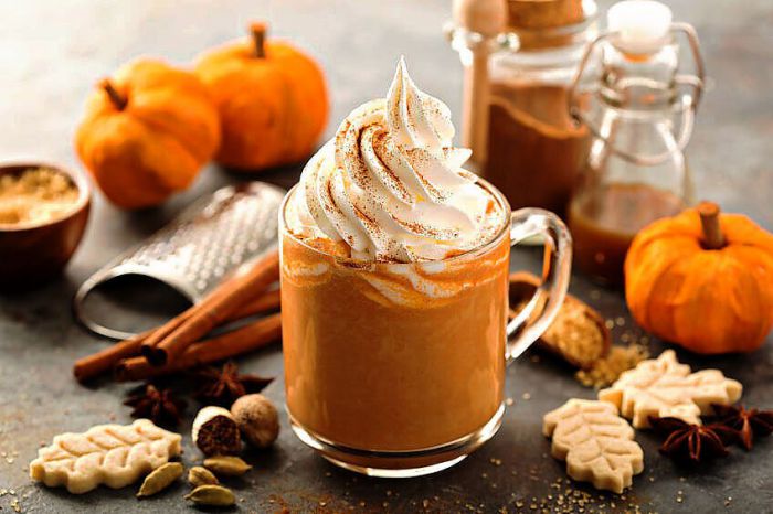 Pumpkin Spice Latte вдома — рецепт без сиропів